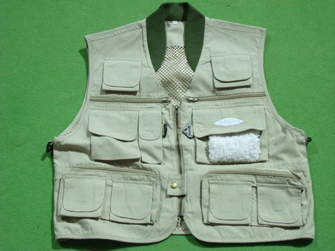 Beige 14 pocket lined Fishing Vest Medium (Approx 46" chest)