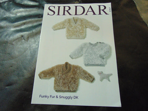 Sirdar Funky Fur & Snuggly Double Knitting Pattern 5167