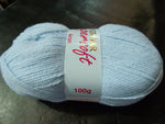 Sirdar Supersoft Acrylic Aran Yarn