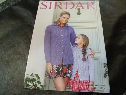 Sirdar Double Knitting Pattern 8045