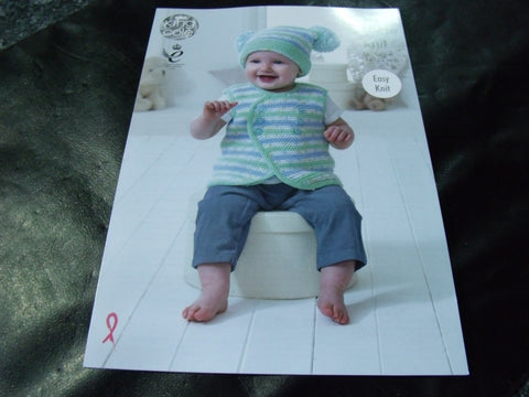 King Cole Double Knit Pattern 4898 Easy Knit Baby Set